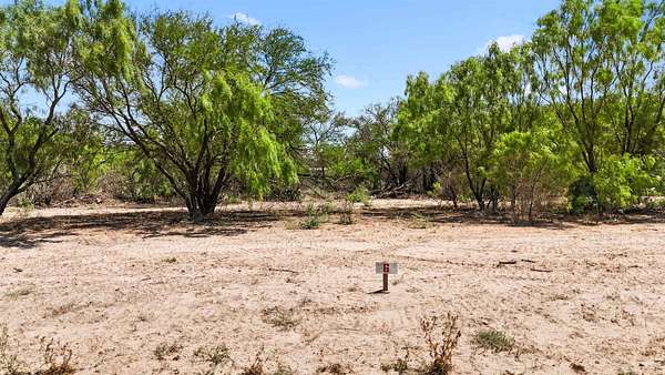 0.45 Acres of Residential Land for Sale in Del Rio, Texas