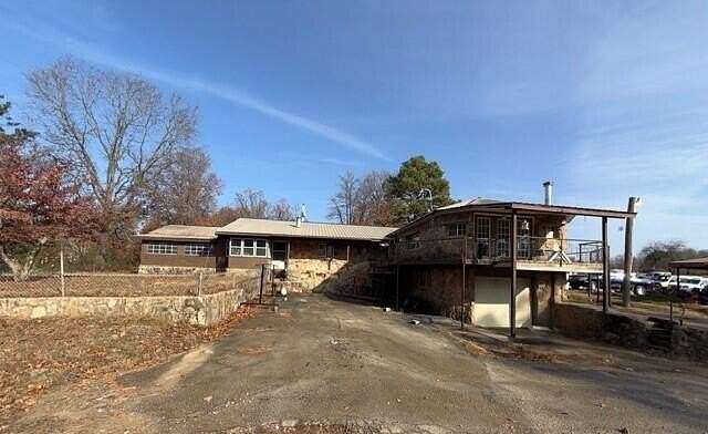 1.8 Acres of Land with Home for Sale in Mountain View, Missouri