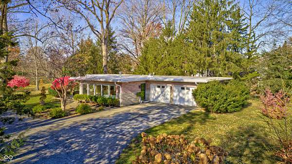 2 Acres of Residential Land with Home for Sale in Indianapolis, Indiana