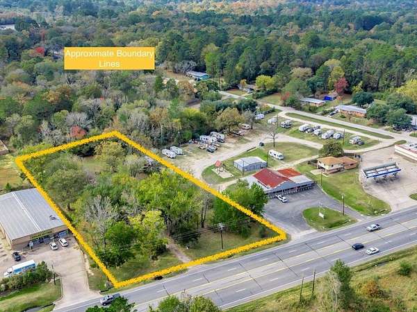 1.5 Acres of Improved Commercial Land for Sale in Lufkin, Texas