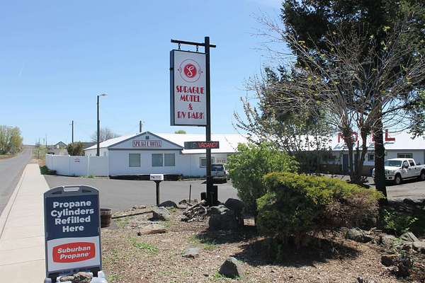 1.56 Acres of Improved Commercial Land for Sale in Sprague, Washington