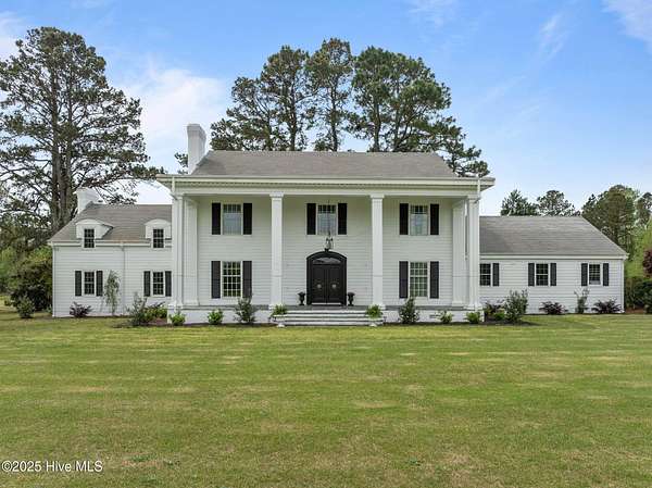 33.5 Acres of Recreational Land with Home for Sale in Chocowinity, North Carolina