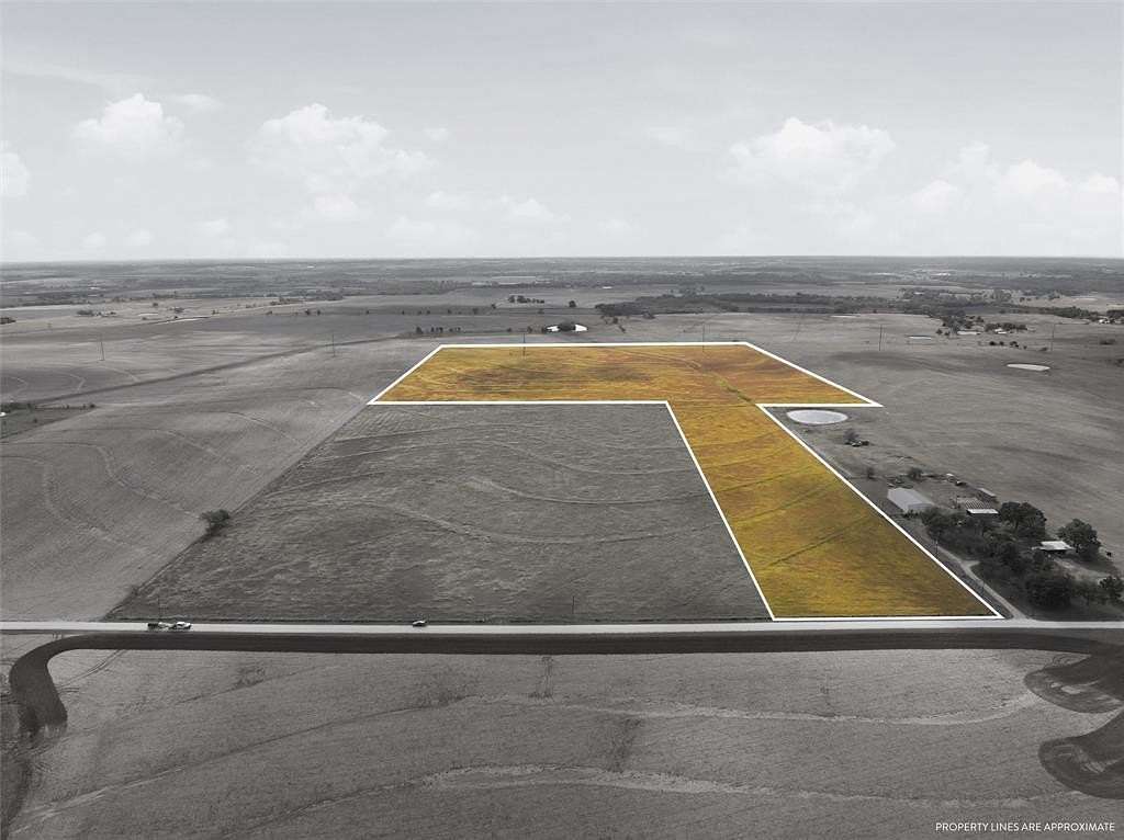 46.8 Acres of Agricultural Land for Sale in Abbott, Texas