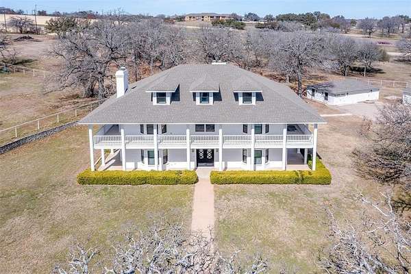 6 Acres of Residential Land with Home for Sale in Weatherford, Texas