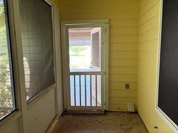 2.55 Acres of Residential Land with Home for Lease in Waller, Texas