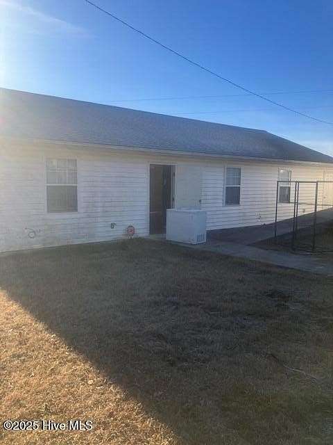 2.38 Acres of Residential Land with Home for Sale in Mount Gilead, North Carolina