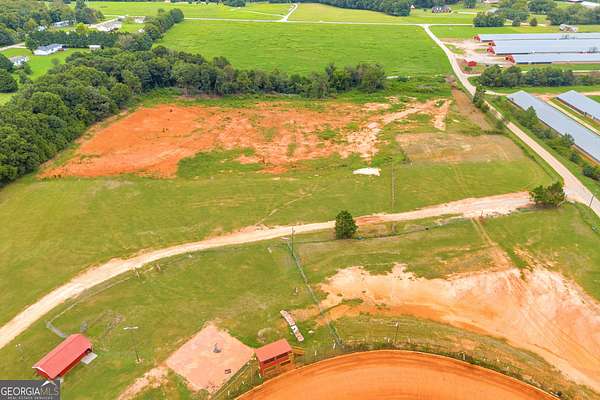6 Acres of Mixed-Use Land for Sale in Hartwell, Georgia
