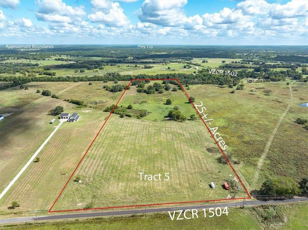 24.7 Acres of Agricultural Land for Sale in Van, Texas