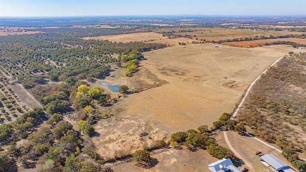 153 Acres of Land for Sale in De Leon, Texas