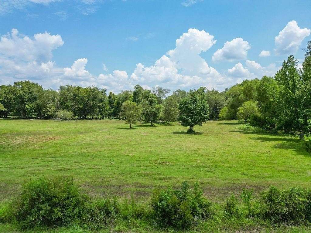 8.65 Acres of Residential Land for Sale in Lindale, Texas
