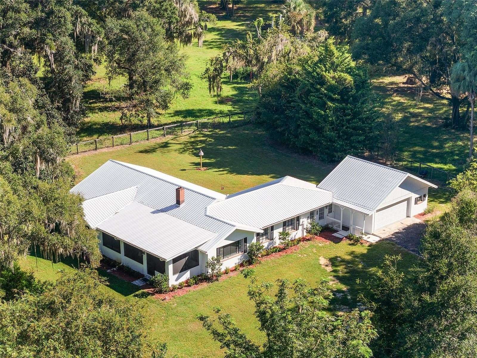 10 Acres of Land with Home for Sale in Reddick, Florida