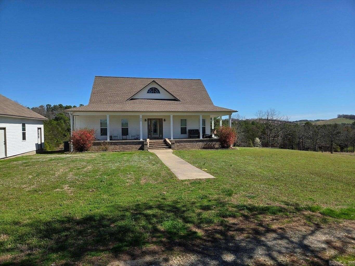 60 Acres of Land with Home for Sale in Mount Pleasant, Arkansas