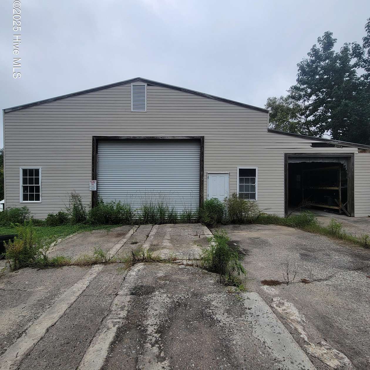 9.72 Acres of Residential Land for Sale in Burgaw, North Carolina