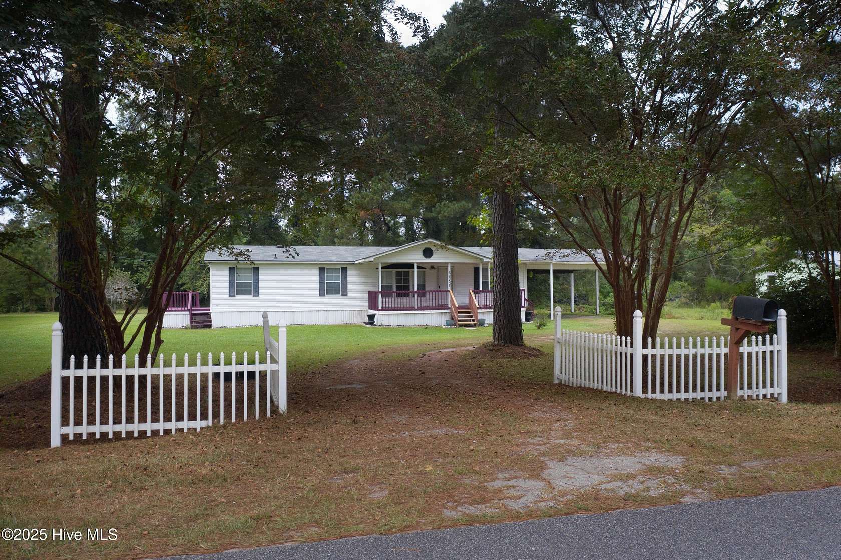 2 Acres of Residential Land with Home for Sale in Hallsboro, North Carolina