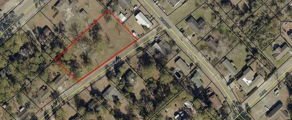1.1 Acres of Residential Land for Sale in Waycross, Georgia