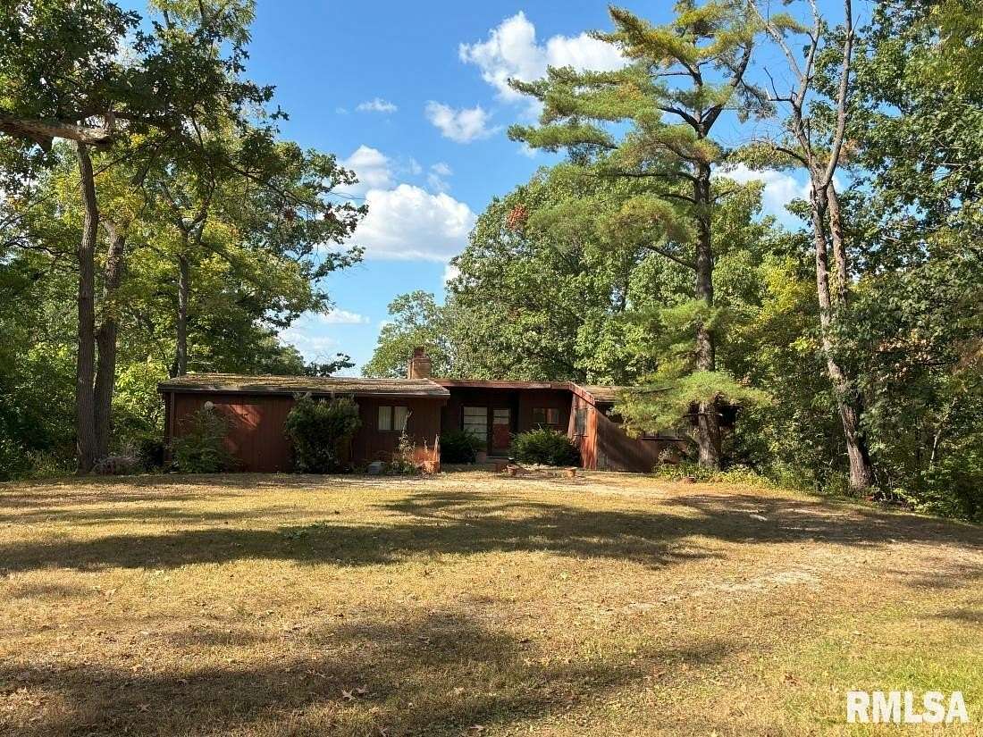 1.88 Acres of Residential Land with Home for Sale in Springfield, Illinois