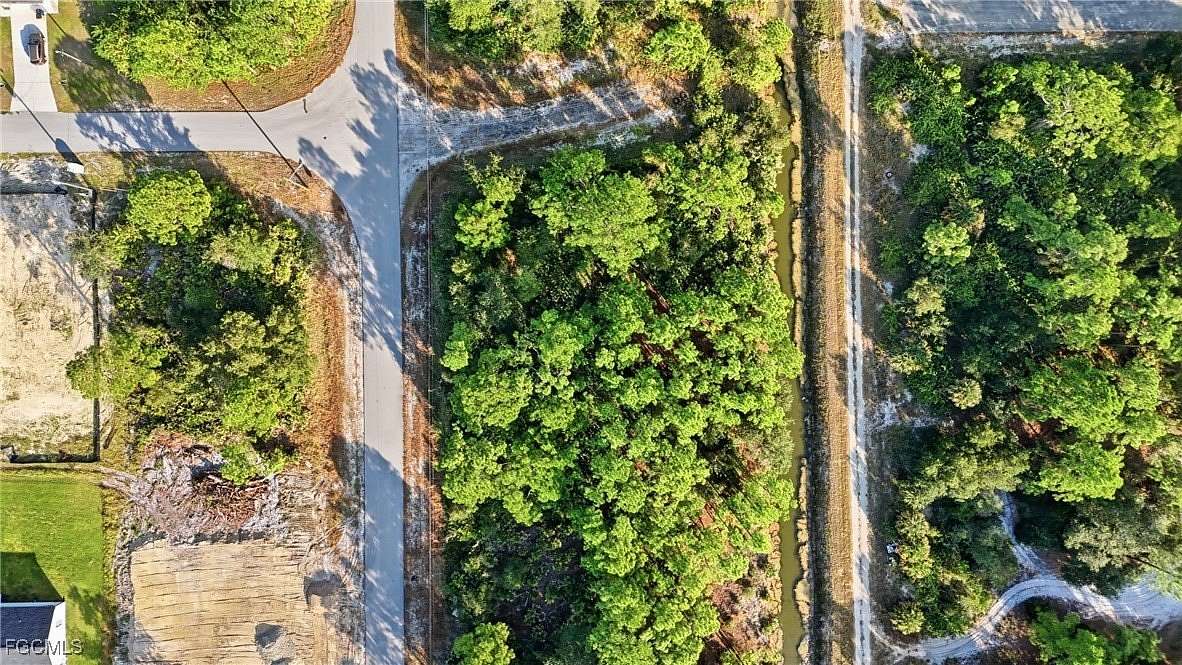 0.32 Acres of Land for Sale in Alva, Florida