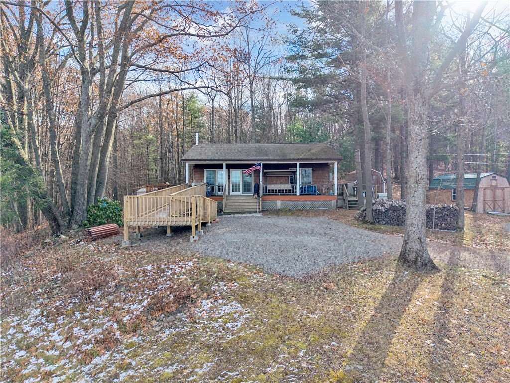 7.53 Acres of Residential Land with Home for Sale in Naples, New York