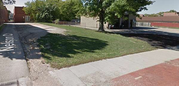 0.14 Acres of Mixed-Use Land for Sale in Lakewood, Ohio