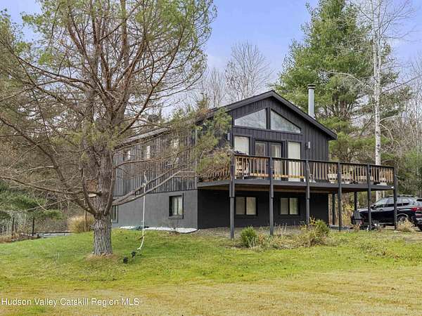 5.1 Acres of Residential Land with Home for Sale in Jewett, New York