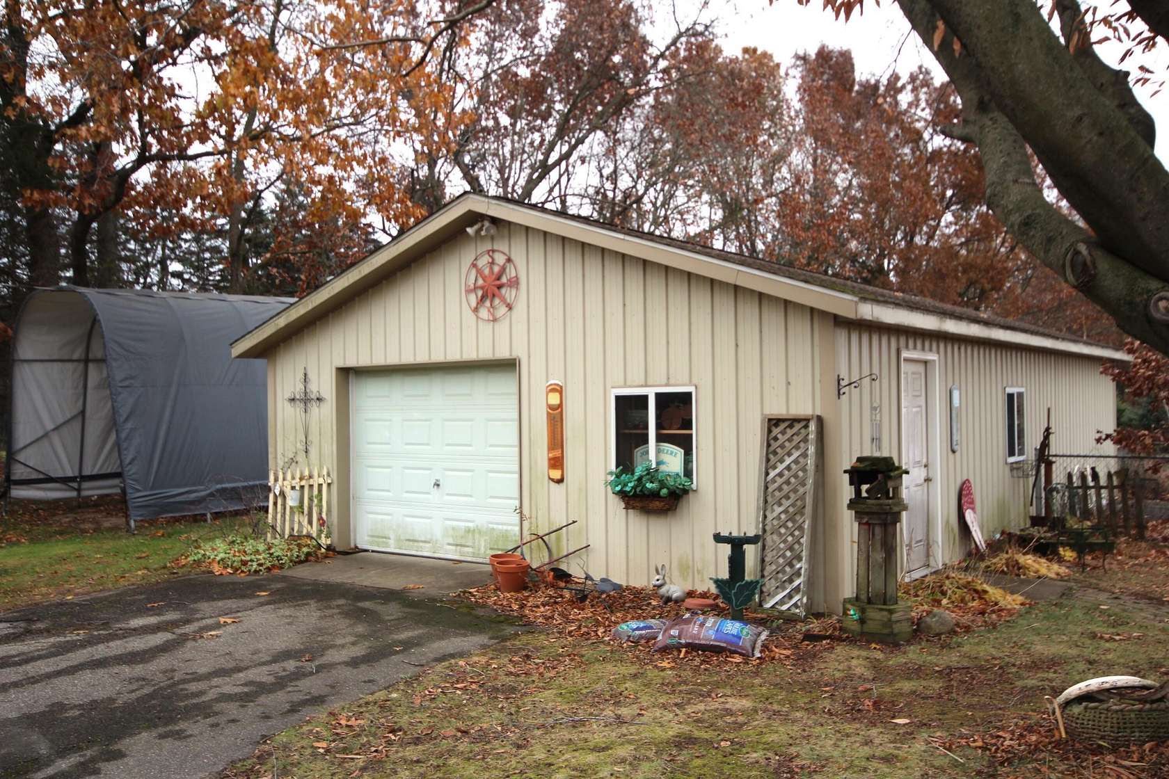 1.78 Acres of Residential Land with Home for Sale in Vicksburg, Michigan