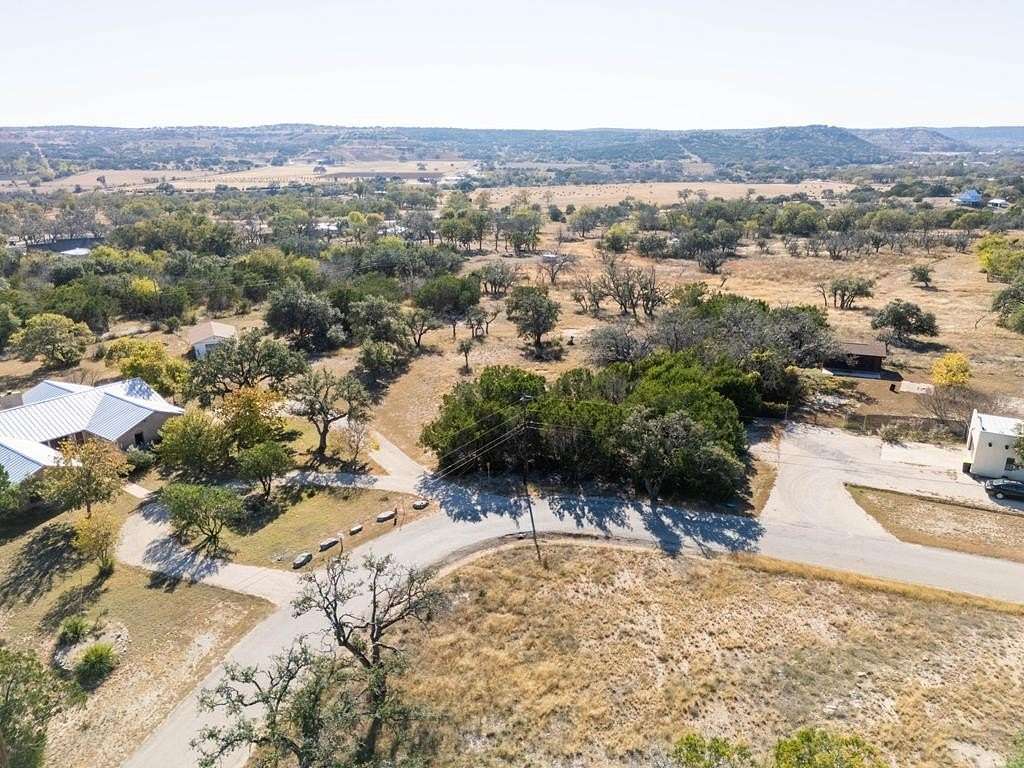 2 Acres of Residential Land for Sale in Kerrville, Texas