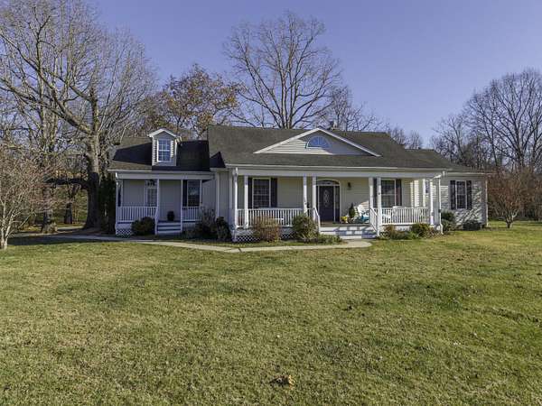 5 Acres of Residential Land with Home for Sale in Buena Vista, Virginia