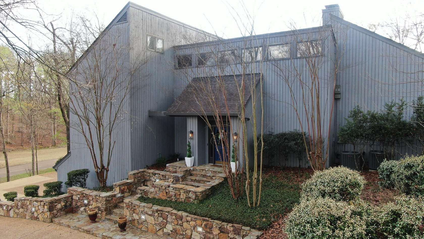 2.14 Acres of Land with Home for Sale in Tupelo, Mississippi