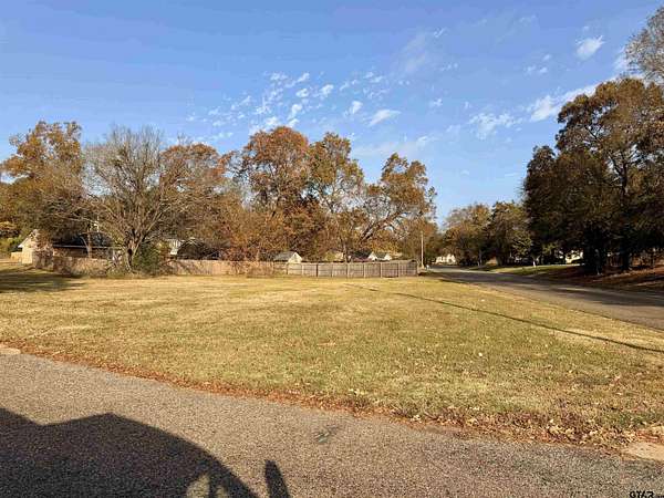 0.22 Acres of Residential Land for Sale in Mount Pleasant, Texas