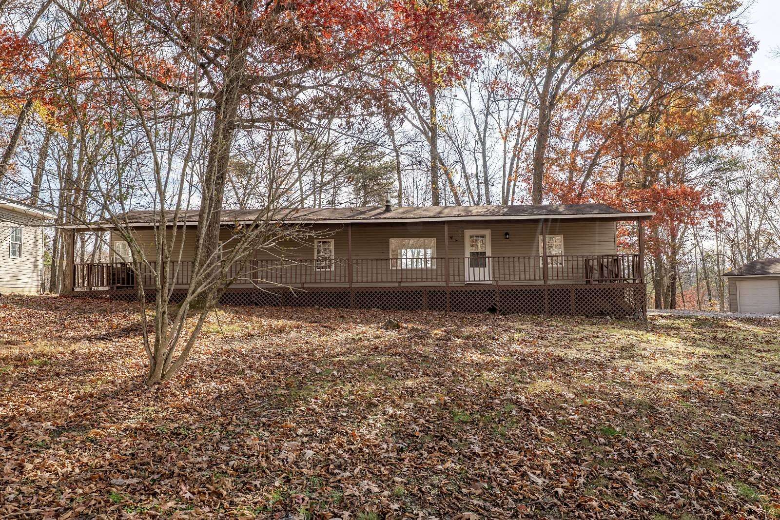 4.45 Acres of Residential Land with Home for Sale in Jackson, Ohio