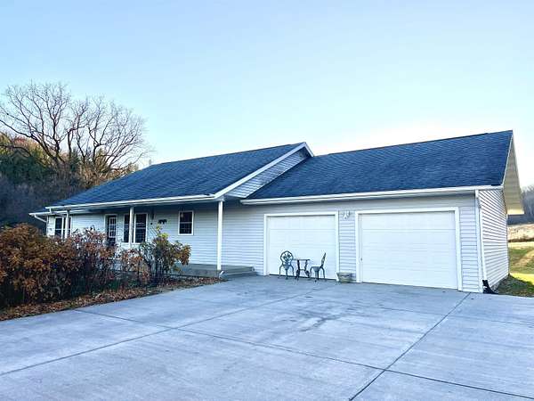 65 Acres of Land with Home for Sale in Richland Center, Wisconsin