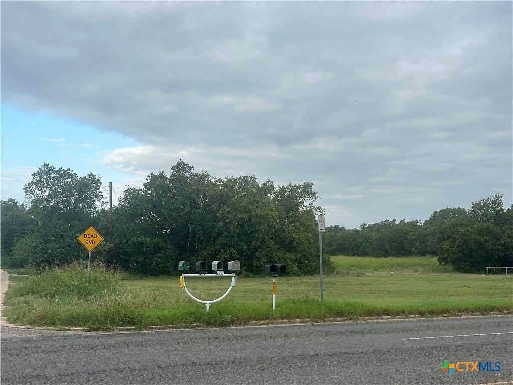 4 Acres of Improved Land for Sale in Florence, Texas