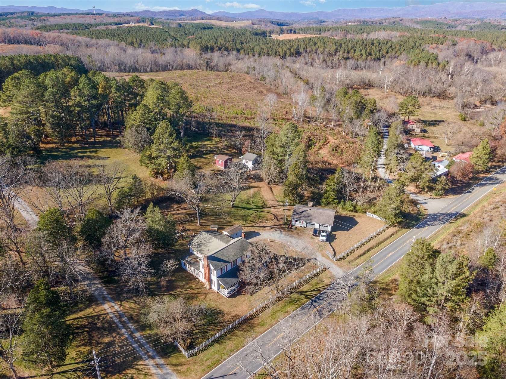 5.22 Acres of Land with Home for Sale in Lawndale, North Carolina