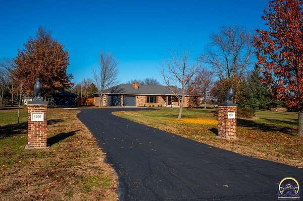 5.66 Acres of Residential Land with Home for Sale in Topeka, Kansas