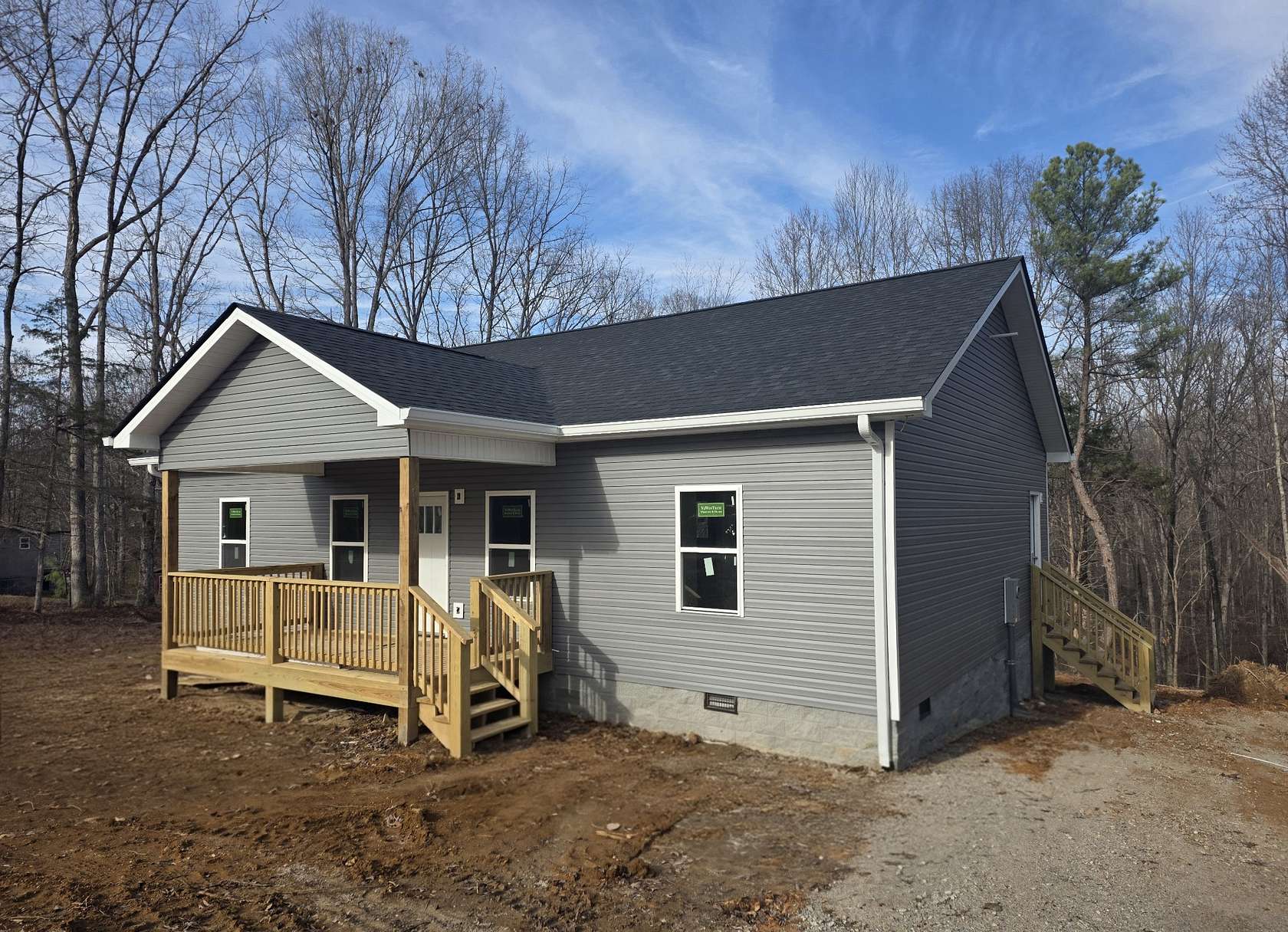 5 Acres of Residential Land with Home for Sale in Waverly, Tennessee