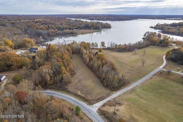 5.17 Acres of Land for Sale in Trenton, Tennessee
