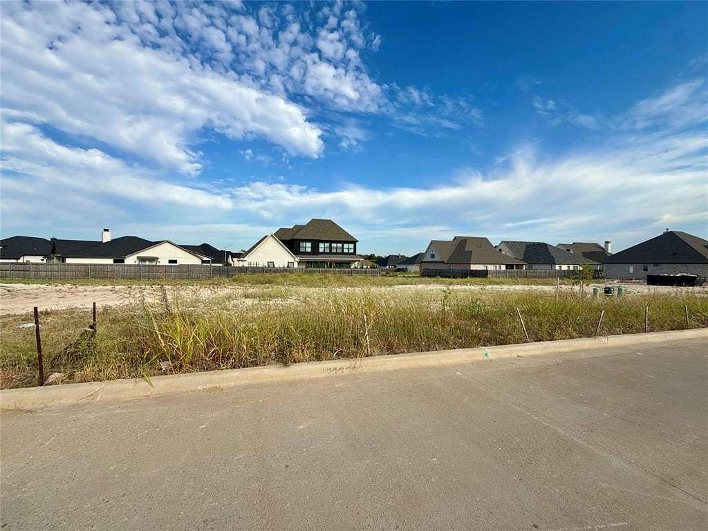 0.15 Acres of Residential Land for Sale in Woodway, Texas