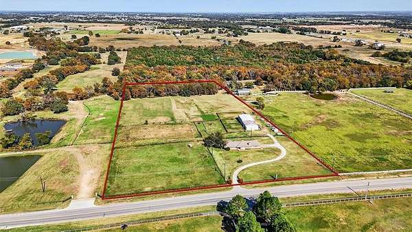 10 Acres of Mixed-Use Land for Sale in Aubrey, Texas