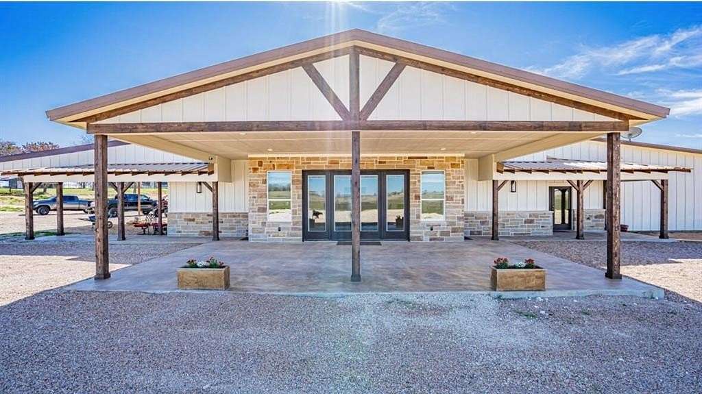 40 Acres of Agricultural Land with Home for Sale in Tolar, Texas