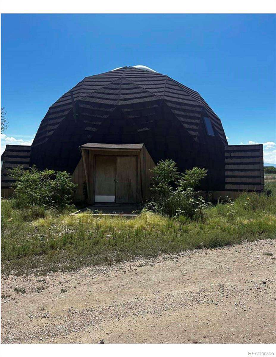 6.34 Acres of Land with Home for Sale in Pueblo, Colorado