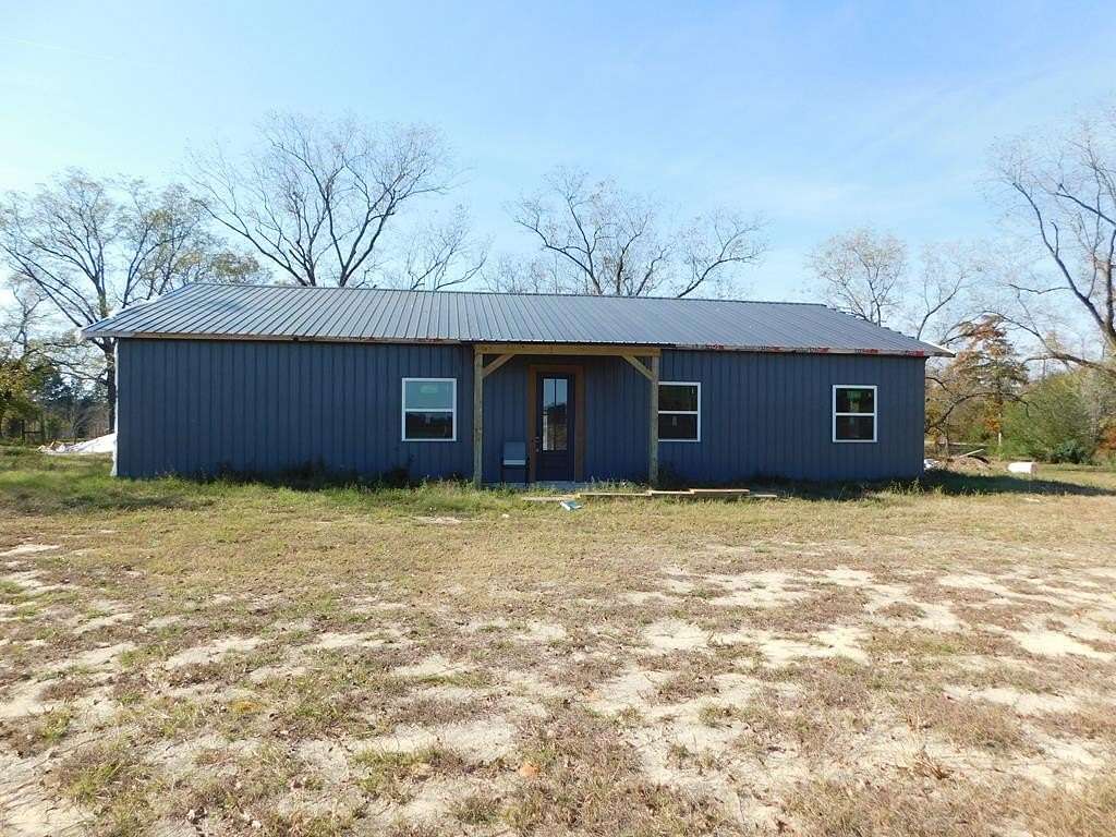 2 Acres of Residential Land with Home for Sale in Whigham, Georgia