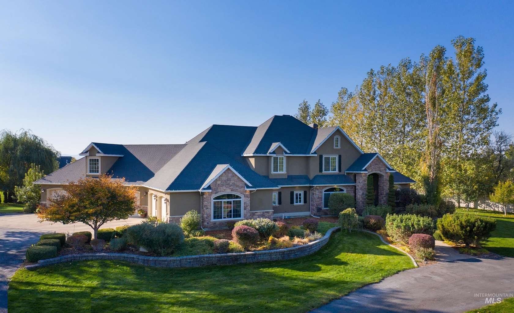 1.74 Acres of Residential Land with Home for Sale in Twin Falls, Idaho