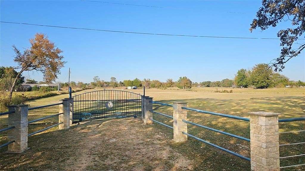 5 Acres of Land for Sale in Canton, Texas