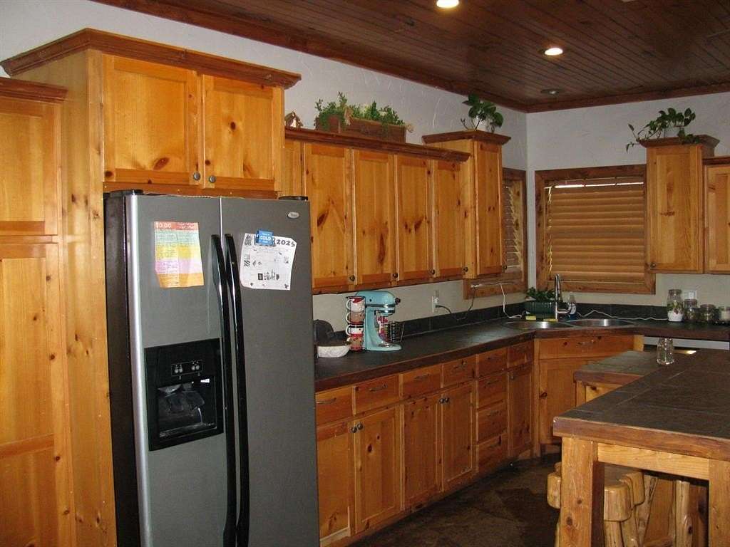 40 Acres of Land with Home for Sale in Valliant, Oklahoma