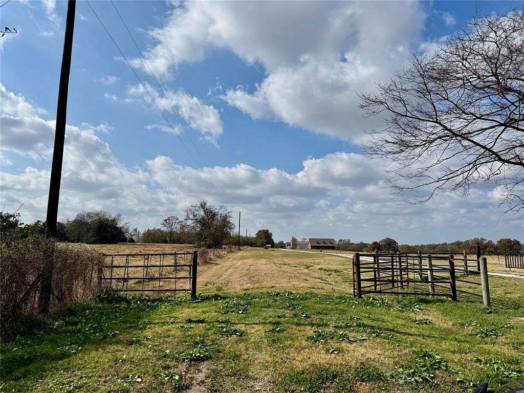 14.1 Acres of Land for Sale in Saltillo, Texas