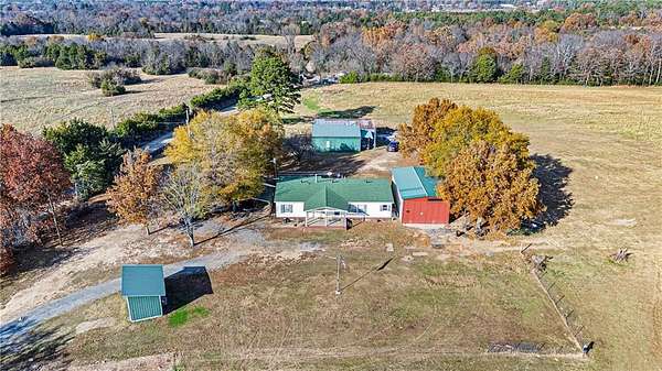 40 Acres of Land with Home for Sale in Springfield, Arkansas