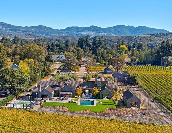 5 Acres of Residential Land with Home for Sale in Napa, California