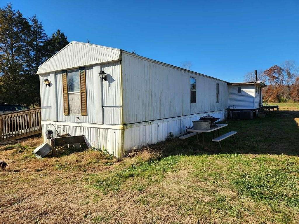 5 Acres of Residential Land with Home for Sale in Hillsboro, Kentucky