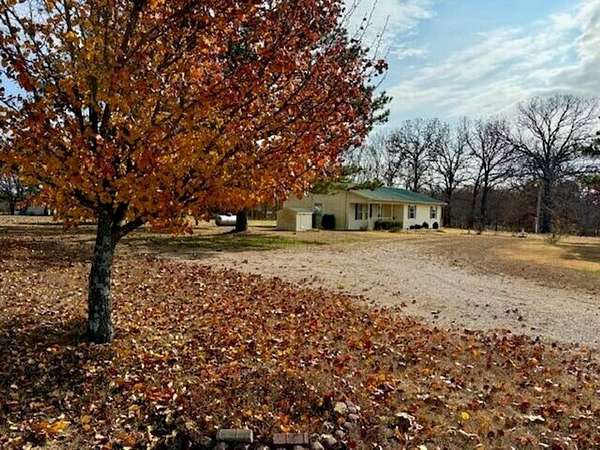 2.2 Acres of Residential Land with Home for Sale in Hartshorn, Missouri
