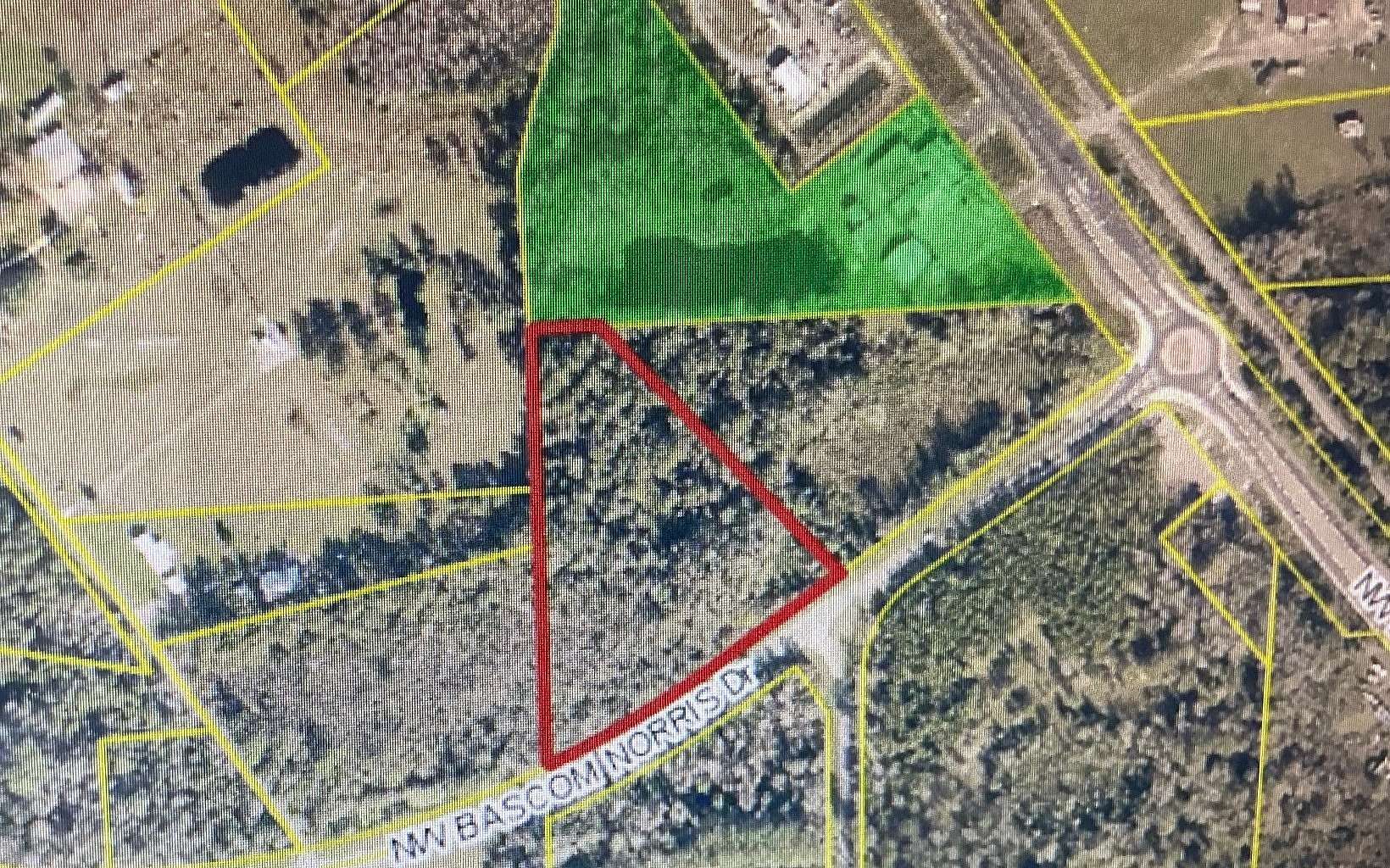 6.52 Acres of Commercial Land for Sale in Lake City, Florida